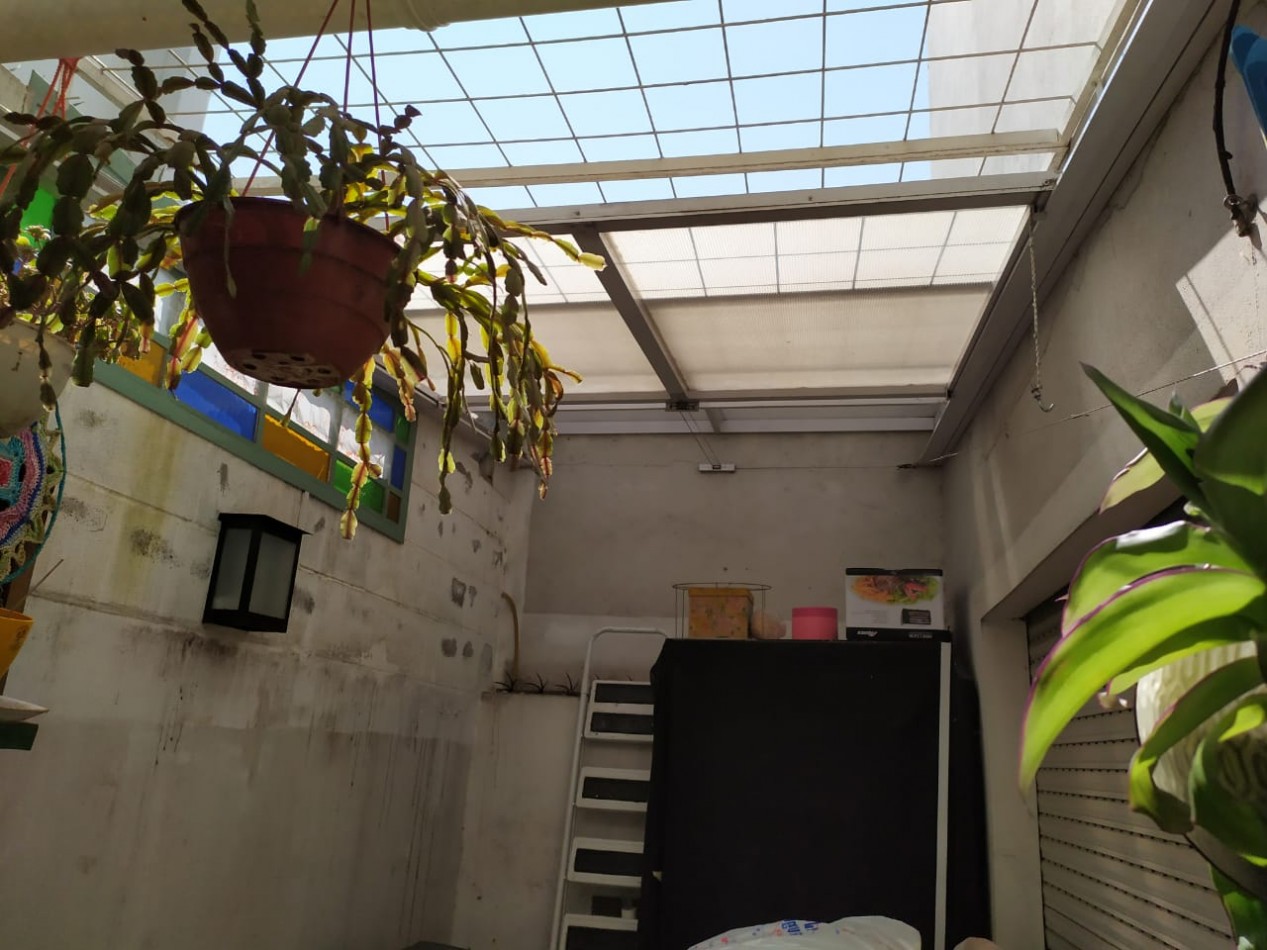 AMPLIO Y LUMINOSO PH 2 AMBIENTES CON DOS PATIOS