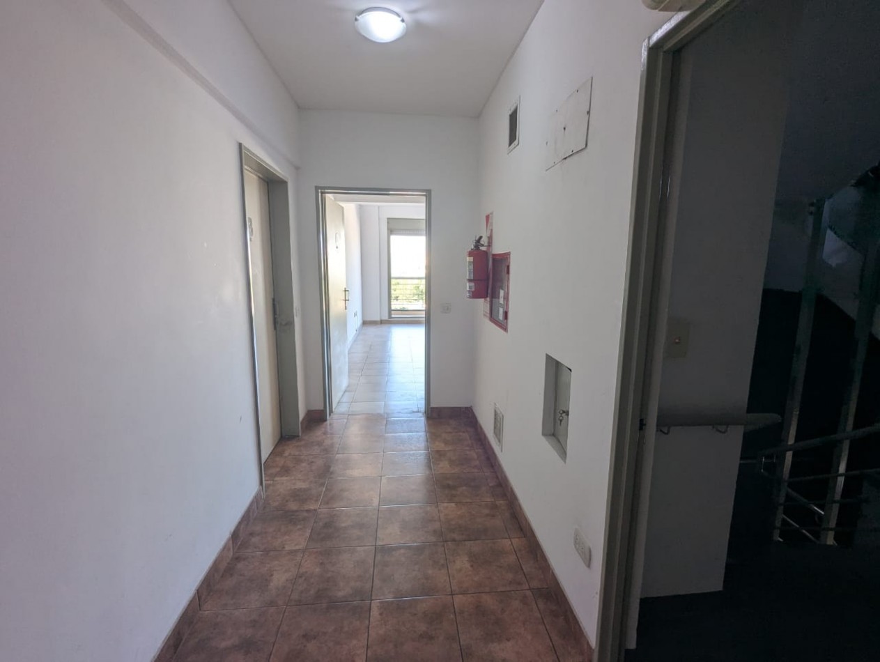 MONOAMBIENTE DIVISIBLE - EXCELENTE VISTA Y LUZ