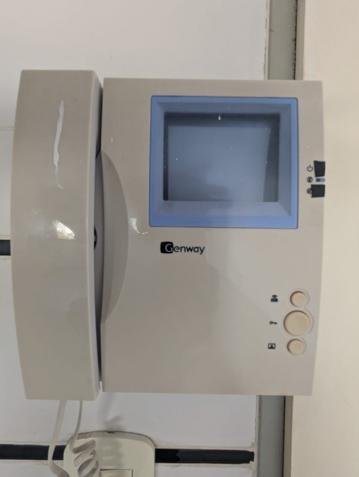 MONOAMBIENTE DIVISIBLE - EXCELENTE VISTA Y LUZ