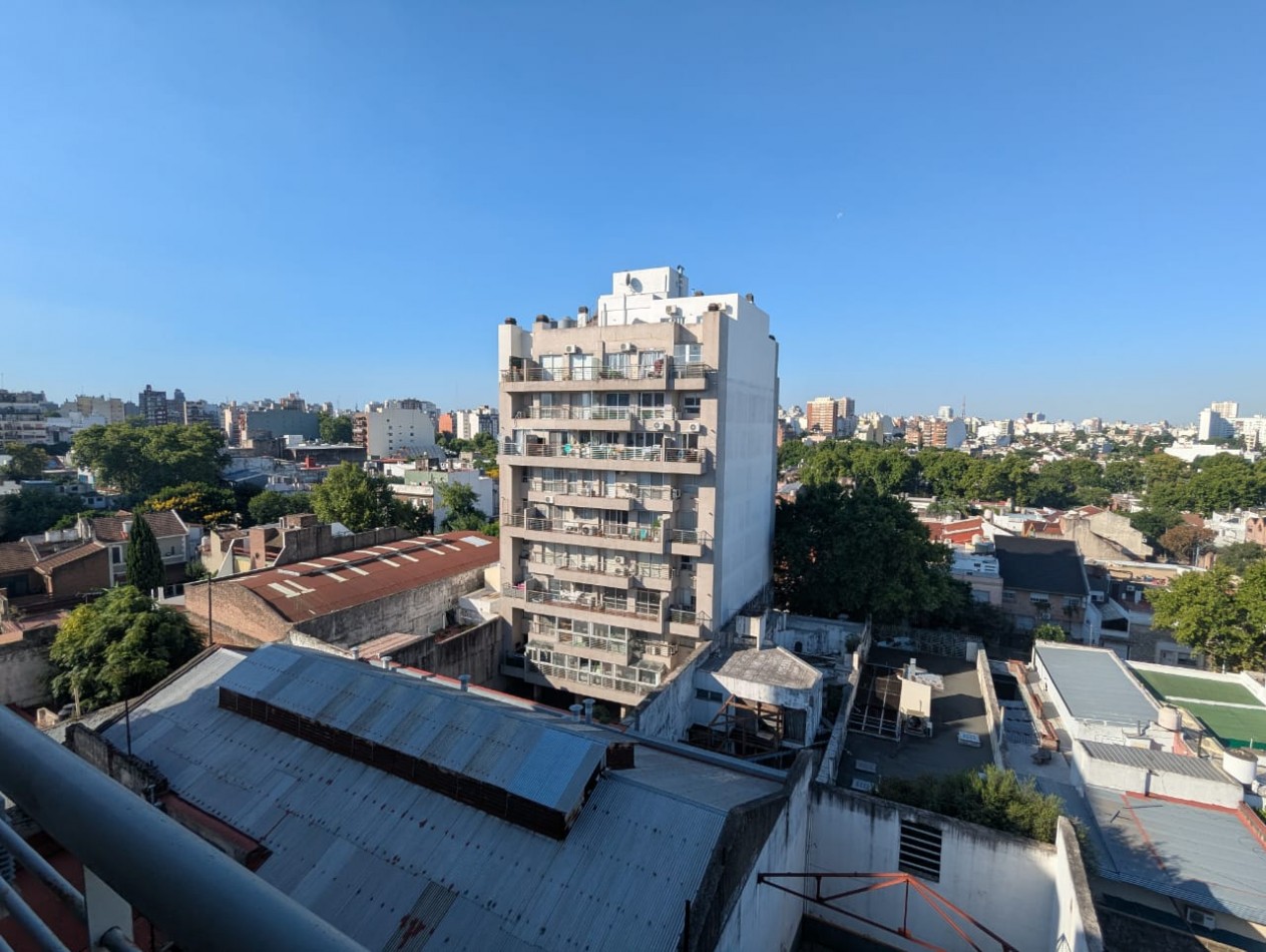 MONOAMBIENTE DIVISIBLE - EXCELENTE VISTA Y LUZ