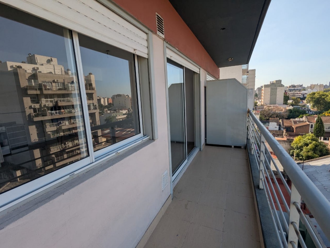 MONOAMBIENTE DIVISIBLE - EXCELENTE VISTA Y LUZ