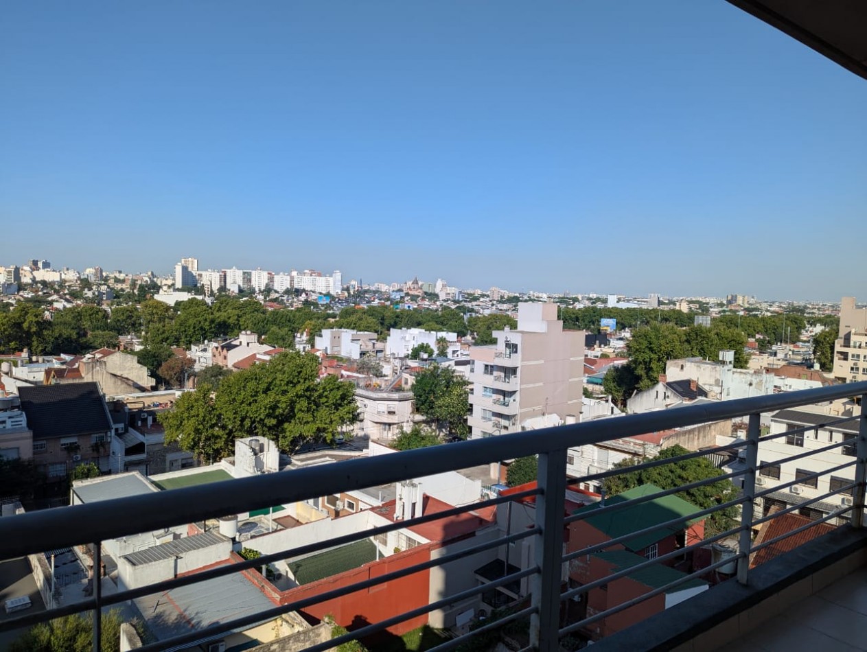 MONOAMBIENTE DIVISIBLE - EXCELENTE VISTA Y LUZ