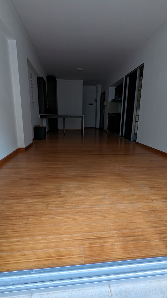 MONOAMBIENTE EN LAS CAÑITAS - CUARTO PISO - CATEGORIA