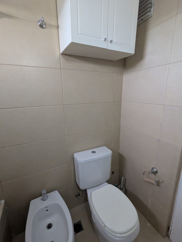 HERMOSO MONOAMBIENTE DIVISIBLE A UNA CUADRA DEL PARQUE CHACABUCO