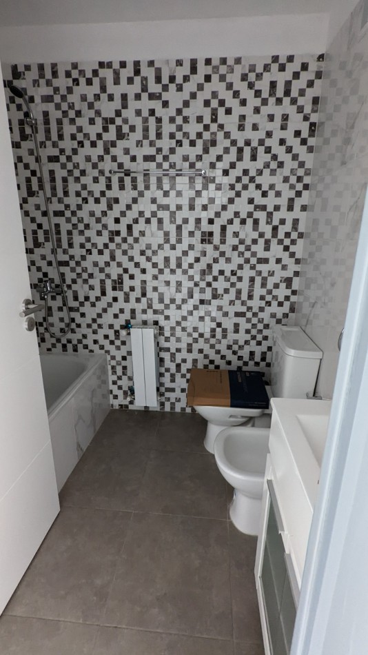 ALQUILER EN IMPECABLE ESTADO A UNA CUADRA DE NAZCA Y METROBUS