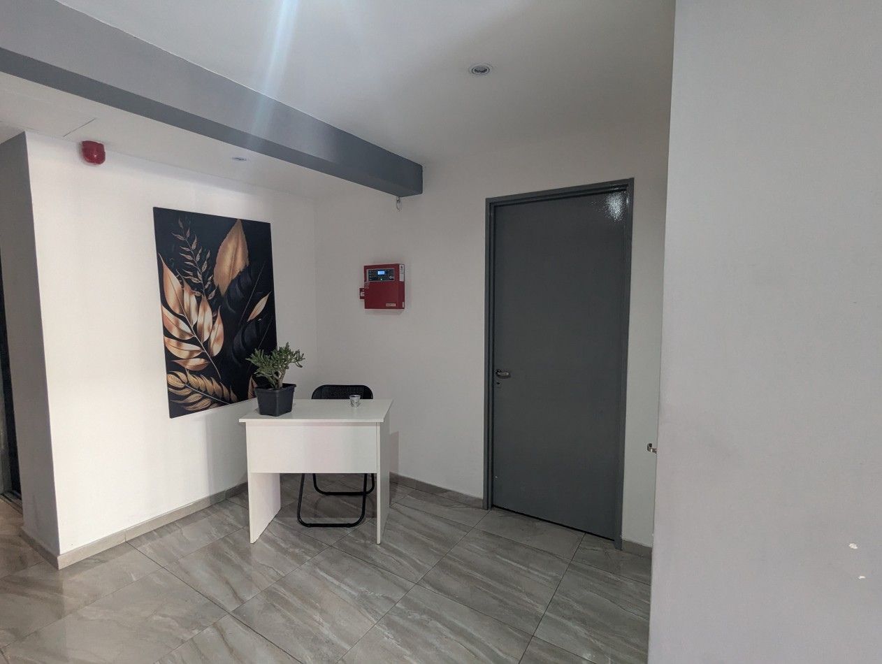 DOS AMBIENTES EN PISO 9 A UNA CUADRA DE J.B.JUSTO