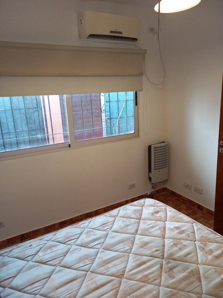 RETASADO!!!!PH EN ALQUILER AMUEBLADO SIN EXPENSAS CON PATIO Y PARRILLA 90 M2 EN FLORES!!!