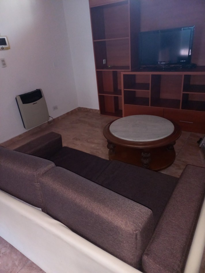 RETASADO!!!!PH EN ALQUILER AMUEBLADO SIN EXPENSAS CON PATIO Y PARRILLA 90 M2 EN FLORES!!!