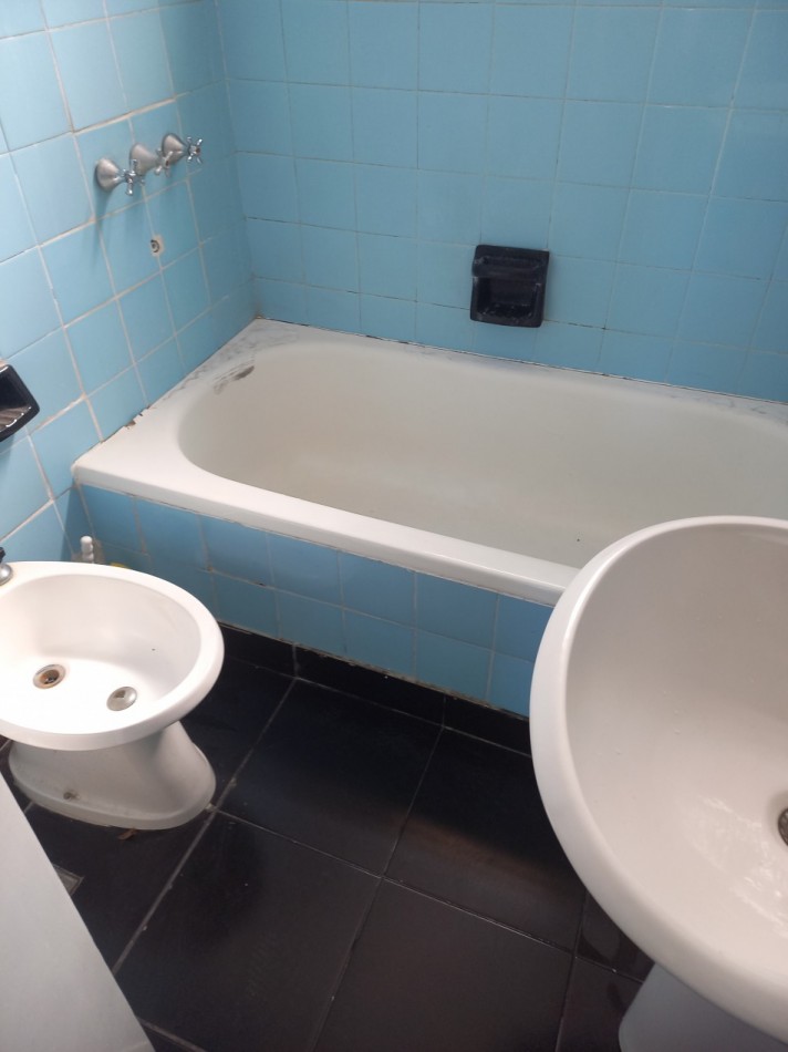 OPORTUNIDAD!!! ALQUILER  2 AMBIENTES SAN TELMO . LUMINOSO. ESPACIOSO. ZONA TURISTICA. !!!