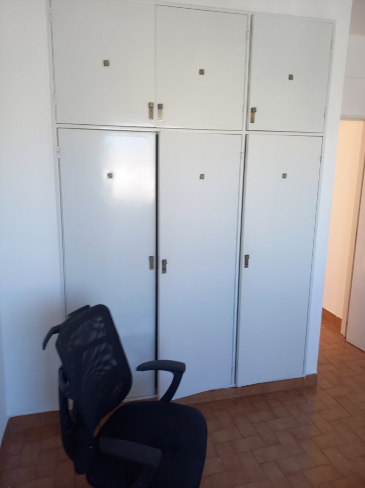 OPORTUNIDAD!!! ALQUILER  2 AMBIENTES SAN TELMO . LUMINOSO. ESPACIOSO. ZONA TURISTICA. !!!