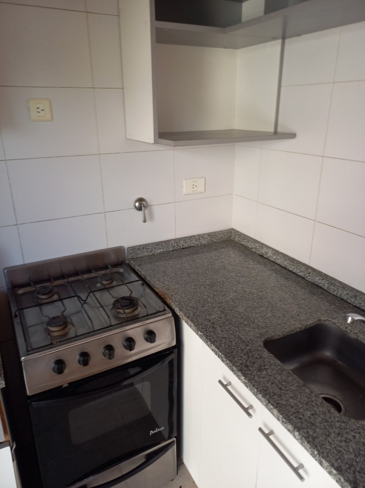  MAGNIFICO 2 AMB CON COCHERA  EN ALQUILER -CABALLITO-!!!HERMOSO  LUMINOSO!!!