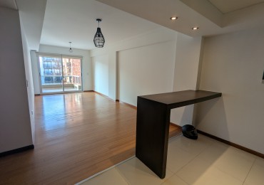 CATEGORIA EN TRES AMBIENTES. LAS CAÑITAS. CON COCHERA